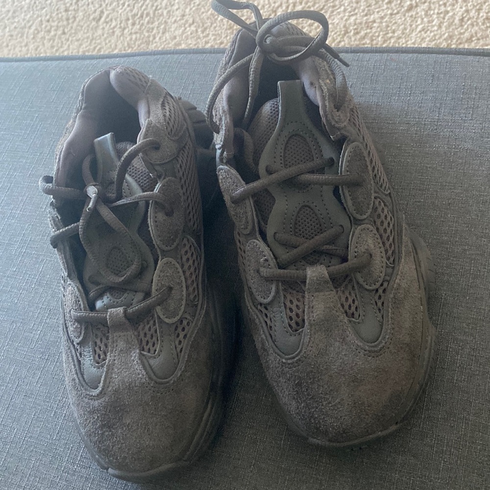 Black Yeezys